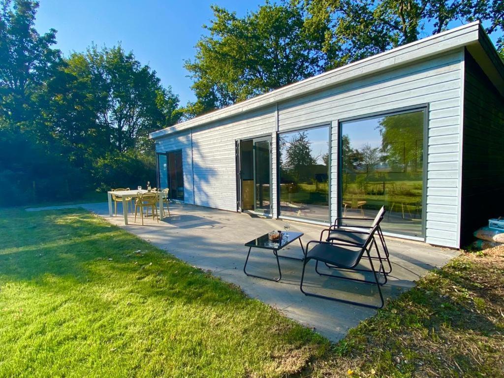 Natuurhuis Zeeuwse Rust voor wandelingen aan zee, fietstochten in natuur en culinair genieten Villa IJzendijke Buitenkant foto